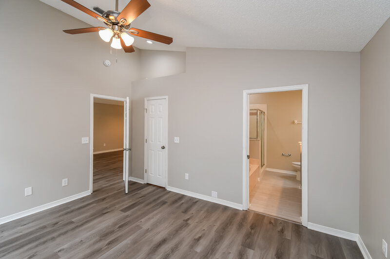 0/Mo, 2869 Lantana Lakes Dr E Jacksonville, FL 32246 Main Bedroom View 2