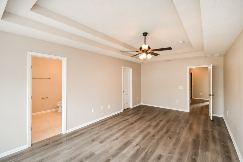 2,275/Mo, 2201 Brian Lakes Dr E Jacksonville, FL 32221 Main Bedroom View 2