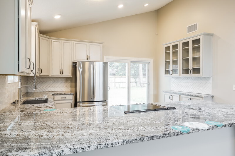 2,125/Mo, 3130 Sweetwater Oaks Dr S Jacksonville, FL 32223 Kitchen View 2