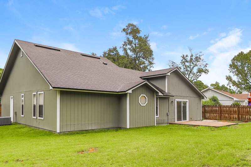 2,125/Mo, 3130 Sweetwater Oaks Dr S Jacksonville, FL 32223 Rear View 2