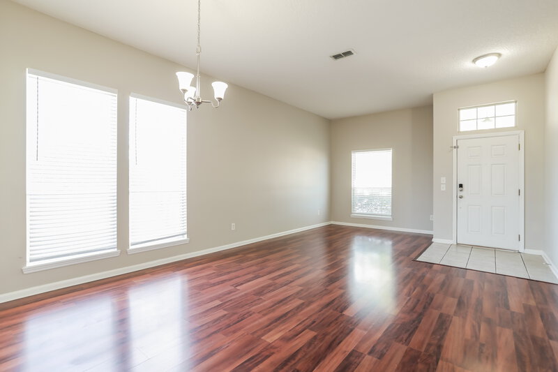 3,160/Mo, 9446 Maidstone Mill Dr E Jacksonville, FL 32244 Dining Room View