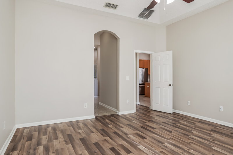 3,160/Mo, 9446 Maidstone Mill Dr E Jacksonville, FL 32244 Main Bedroom View 2