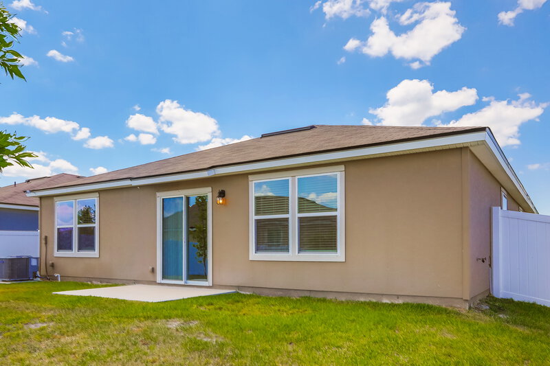 1,880/Mo, 2470 Cold Stream Ln Green Cove Springs, FL 32043 Rear View 2
