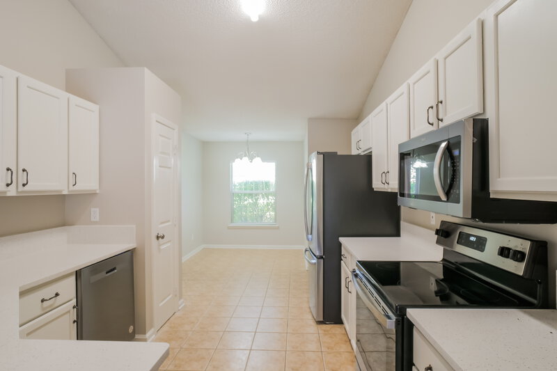 1,995/Mo, 11289 Finchley Ln Jacksonville, FL 32223 Kitchen View