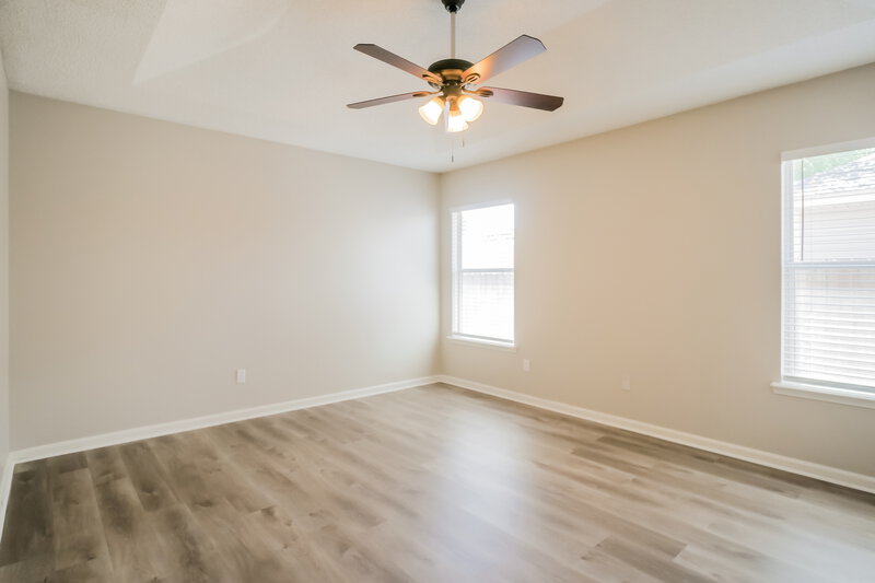 1,995/Mo, 11289 Finchley Ln Jacksonville, FL 32223 Main Bedroom View