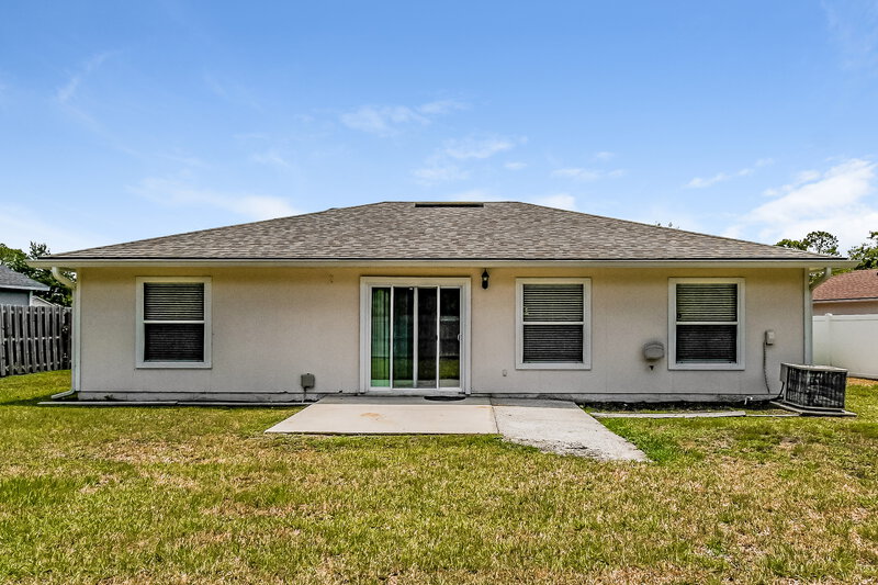 1,880/Mo, 10352 Wood Dove Way Jacksonville, FL 32221 Rear View