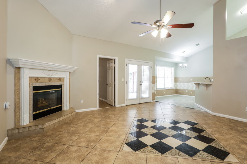 2,230/Mo, 1224 Summerfield Ct Orange Park, FL 32073 Living Room View 2