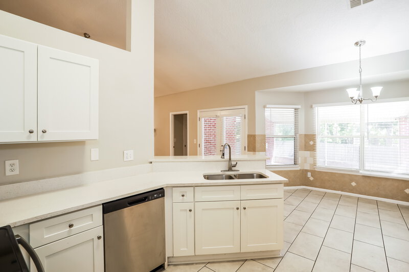 2,230/Mo, 1224 Summerfield Ct Orange Park, FL 32073 Kitchen View