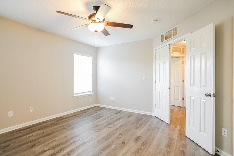 2,870/Mo, 6220 Morse Oaks Cir Jacksonville, FL 32244 Bedroom View