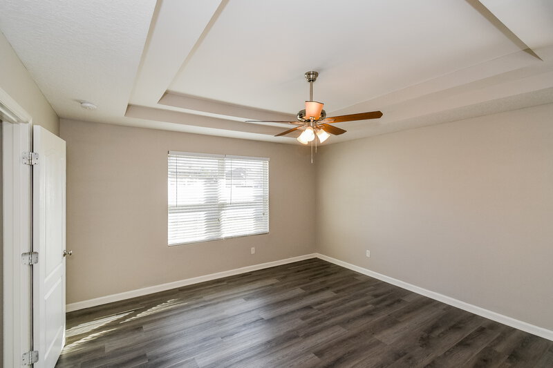 2,220/Mo, 4538 Song Sparrow Dr Middleburg, FL 32068 Main Bedroom View 2