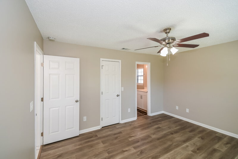 1,730/Mo, 8294 Sailmaker Ln Jacksonville, FL 32210 Main Bedroom View