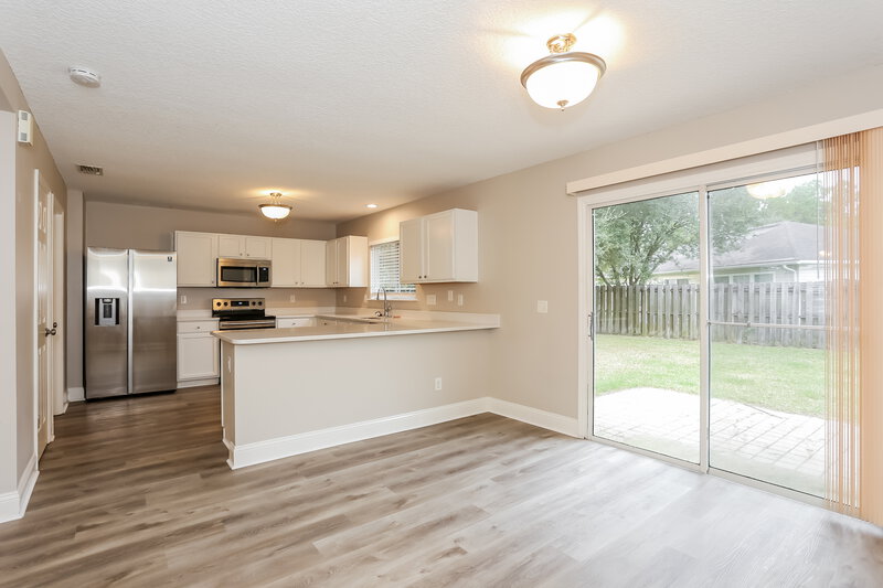 1,660/Mo, 7150 Beekman Lake Dr Jacksonville, FL 32222 Dining Room View