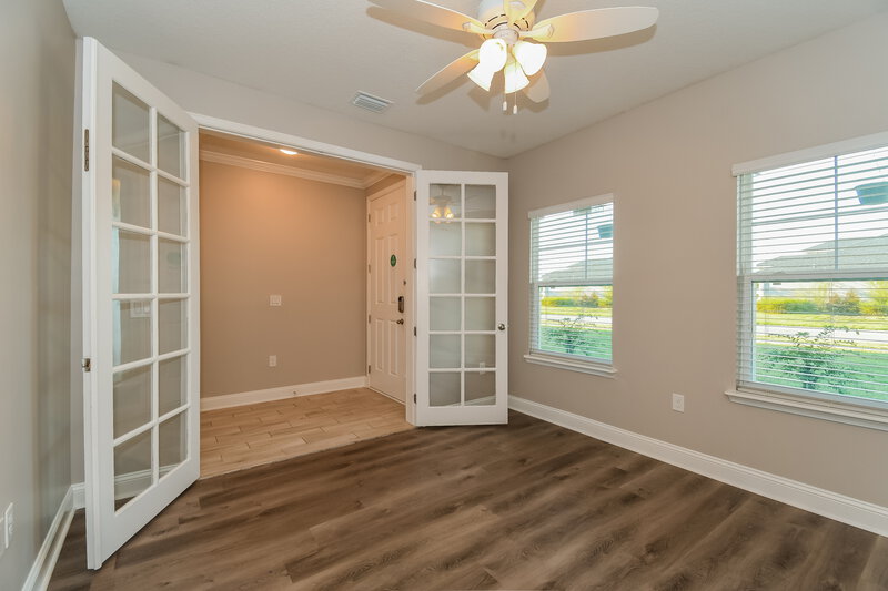 2,330/Mo, 351 Athens Dr Saint Augustine, FL 32092 Office View