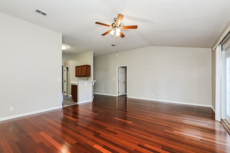 2,475/Mo, 12640 Ashmore Green Dr S Jacksonville, FL 32246 Living Room View 2