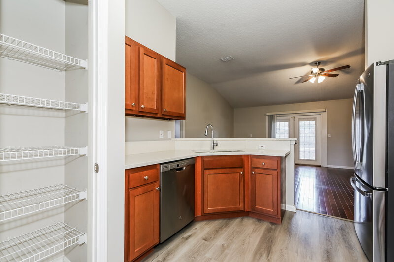 2,475/Mo, 12640 Ashmore Green Dr S Jacksonville, FL 32246 Kitchen View