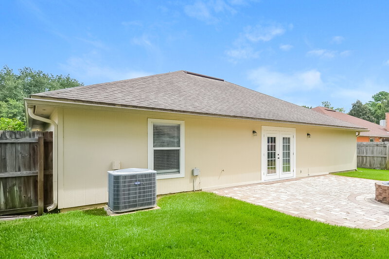 2,505/Mo, 12640 Ashmore Green Dr S Jacksonville, FL 32246 Rear View