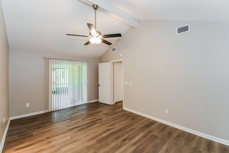 1,815/Mo, 2621 Grafton Dr Orange Park, FL 32065 Main Bedroom View 2