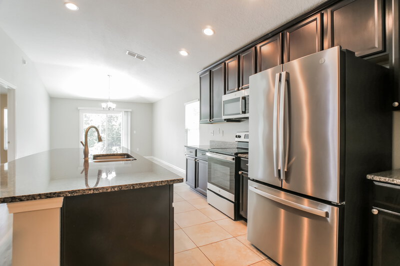 2,170/Mo, 165 River Dee Dr Saint Johns, FL 32259 Kitchen View 2