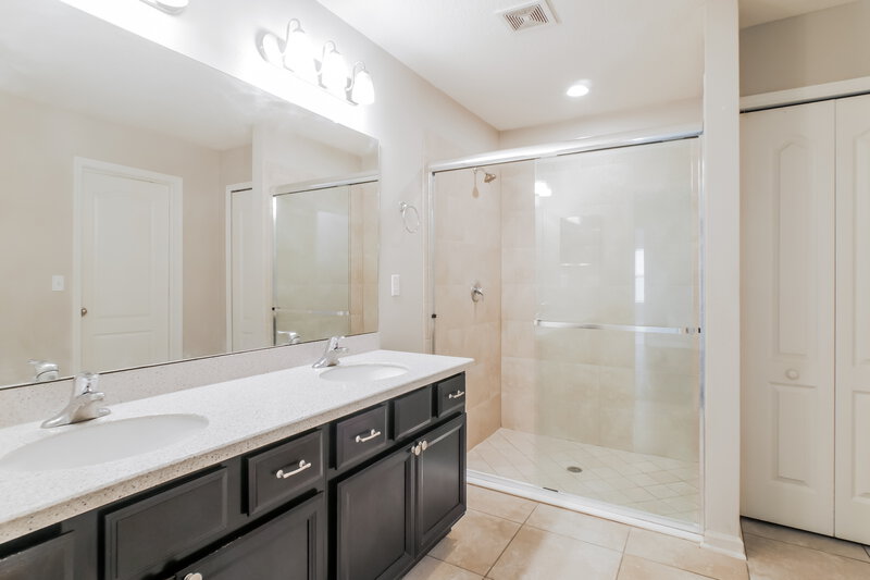 2,170/Mo, 165 River Dee Dr Saint Johns, FL 32259 Main Bathroom View