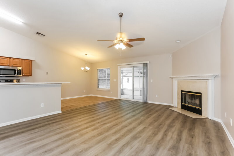 2,585/Mo, 11970 Canterwood Dr Jacksonville, FL 32246 Living Room View