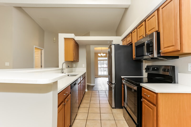 2,585/Mo, 11970 Canterwood Dr Jacksonville, FL 32246 Kitchen View