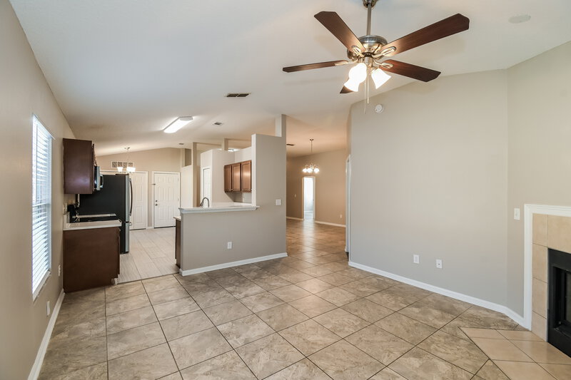 2,910/Mo, 10304 Normanwood Ct Jacksonville, FL 32221 Living Room View 2