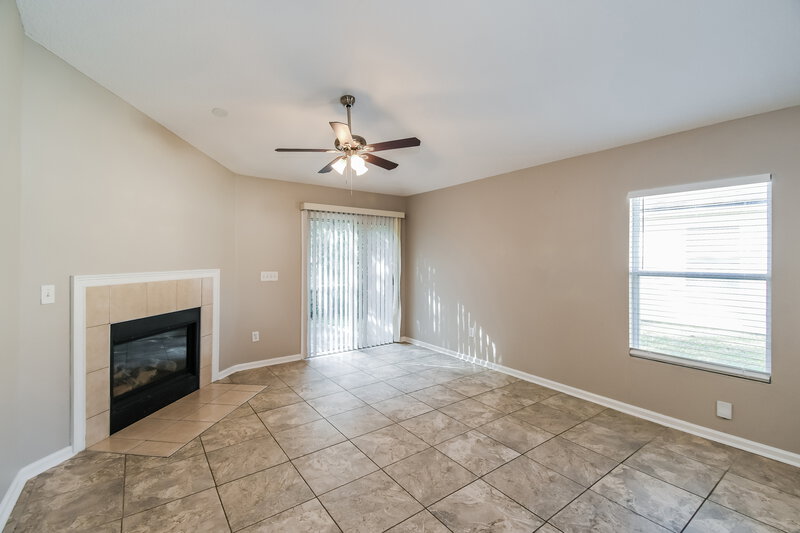 2,910/Mo, 10304 Normanwood Ct Jacksonville, FL 32221 Living Room View 3