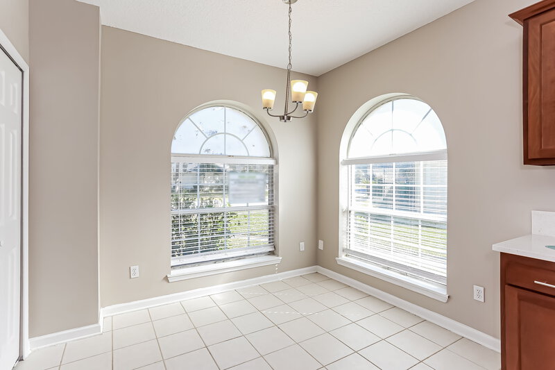 2,295/Mo, 5060 Cape Elizabeth Ct W Jacksonville, FL 32277 Dining Room View