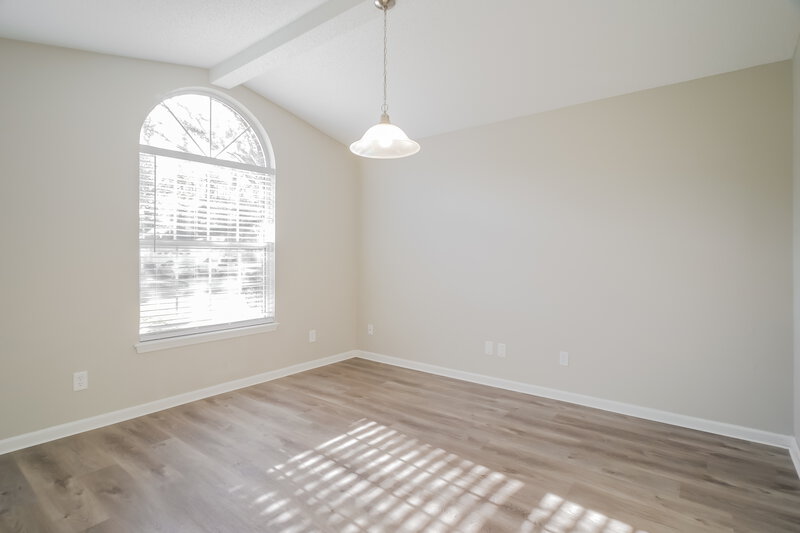 2,240/Mo, 7725 Fawn Lake Dr S Jacksonville, FL 32256 Office View