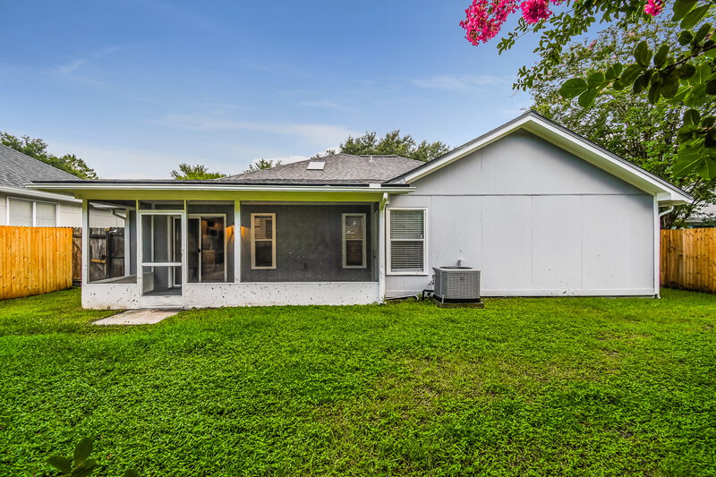 2,345/Mo, 4655 Brandy Oak Ct Jacksonville, FL 32257 Rear View