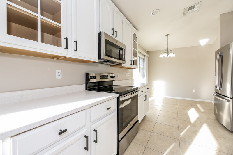 1,910/Mo, 12412 Pecan Hickory Ct Jacksonville, FL 32226 Kitchen View