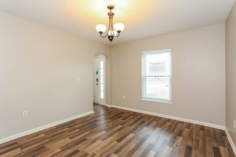 2,520/Mo, 7336 Overland Park Blvd Jacksonville, FL 32244 Dining Room View 2