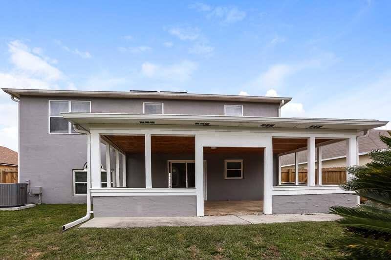 2,520/Mo, 7336 Overland Park Blvd Jacksonville, FL 32244 Rear View