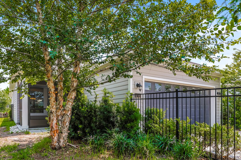 2,125/Mo, 210 Ashbury St Saint Augustine, FL 32092 Rear View