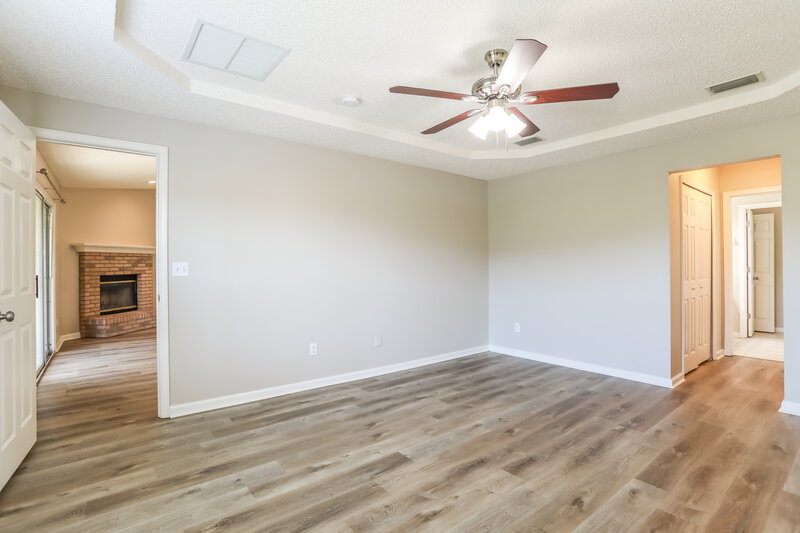 1,995/Mo, 2708 Salina Ct Green Cove Springs, FL 32043 Main Bedroom View