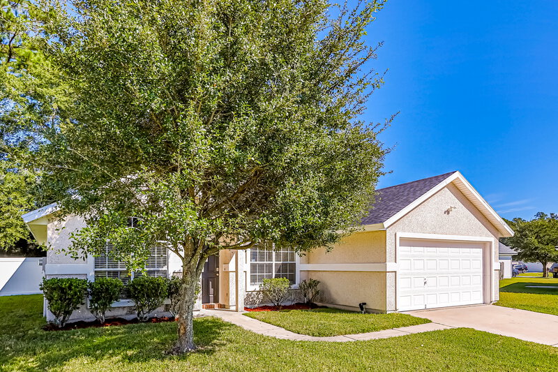 1,800/Mo, 1239 Summer Springs Drive Middleburg, FL 32068 Front View 2