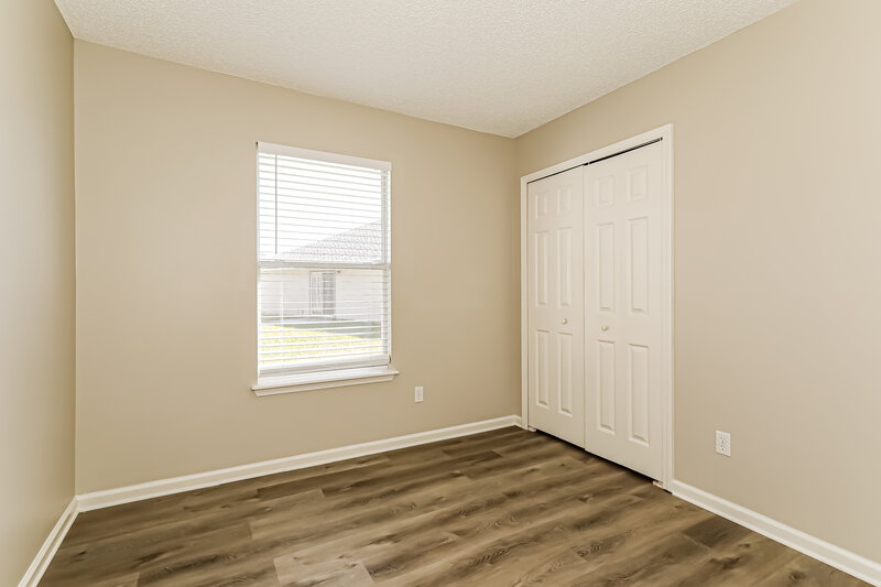 1,800/Mo, 1239 Summer Springs Drive Middleburg, FL 32068 Bedroom View