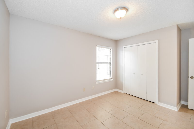 1,730/Mo, 9597 Villiers Dr N Jacksonville, FL 32221 Bedroom View
