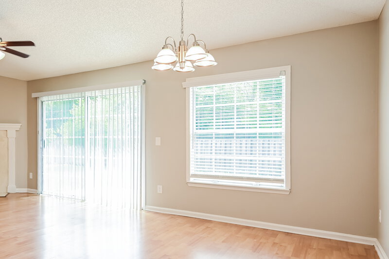 1,855/Mo, 7591 Cinnamon Tea Ct Jacksonville, FL 32244 Dining Room View 2