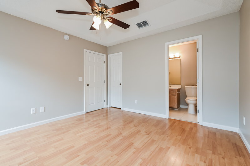 1,855/Mo, 7591 Cinnamon Tea Ct Jacksonville, FL 32244 Main Bedroom View 2