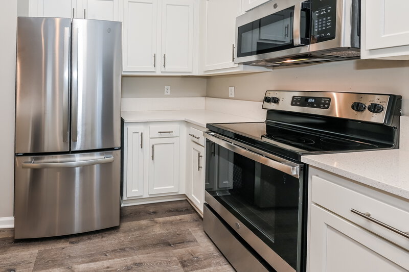 2,165/Mo, 1683 Rustling Dr Fleming Island, FL 32003 Kitchen View 2