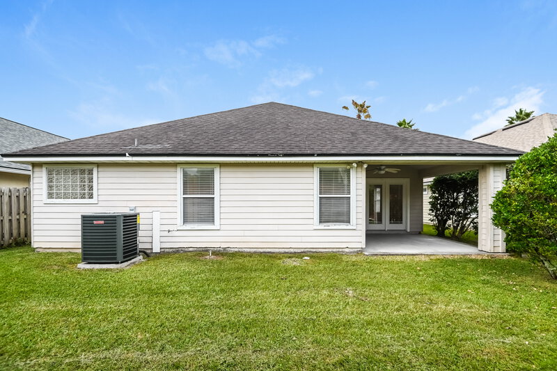 2,165/Mo, 1683 Rustling Dr Fleming Island, FL 32003 Rear View