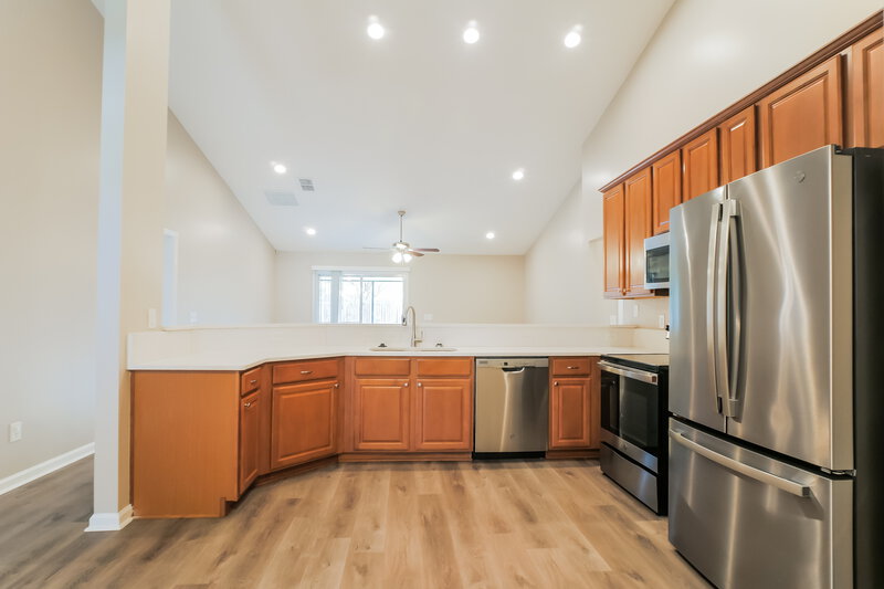 2,070/Mo, 2158 S Cranbrook Ave Saint Augustine, FL 32092 Kitchen View 2