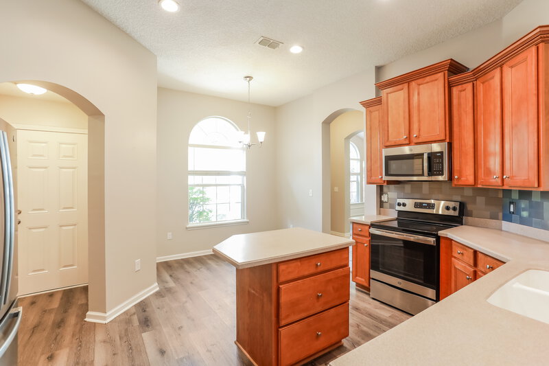 2,345/Mo, 3146 Wandering Oaks Dr Orange Park, FL 32065 Kitchen View 3