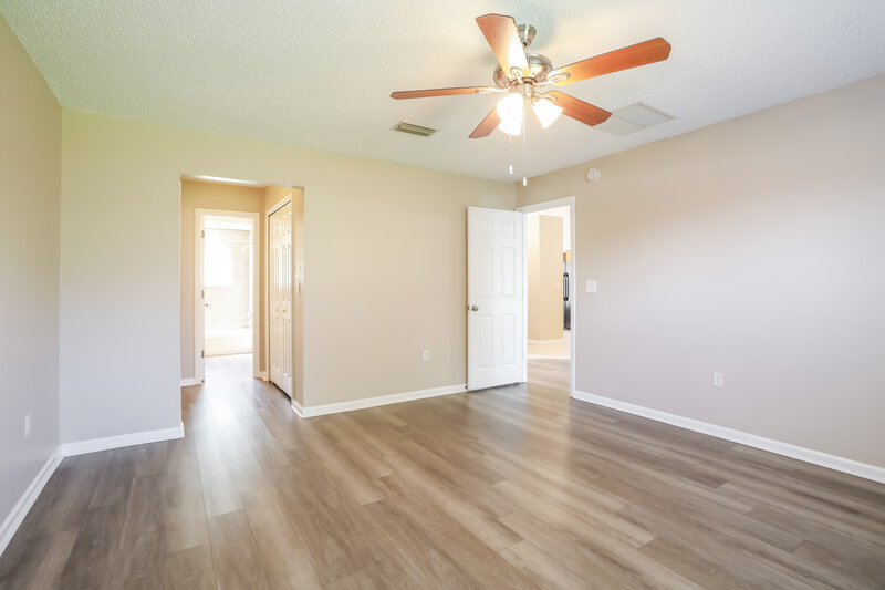 1,695/Mo, 3621 Arava Dr Green Cove Springs, FL 32043 Main Bedroom View