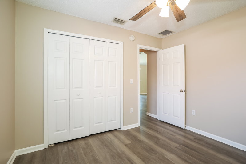 1,695/Mo, 3621 Arava Dr Green Cove Springs, FL 32043 Bedroom View