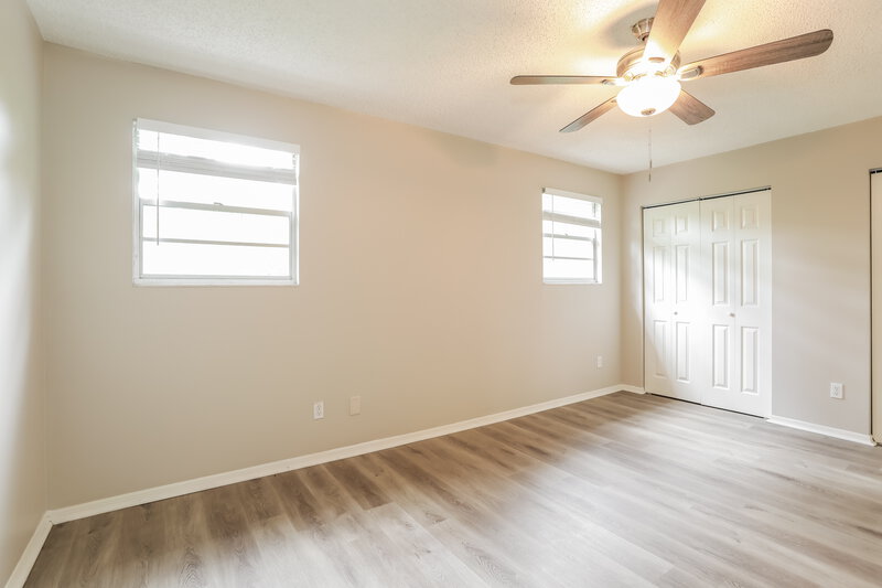 2,110/Mo, 3342 Laurel Grove N Jacksonville, FL 32223 Main Bedroom View