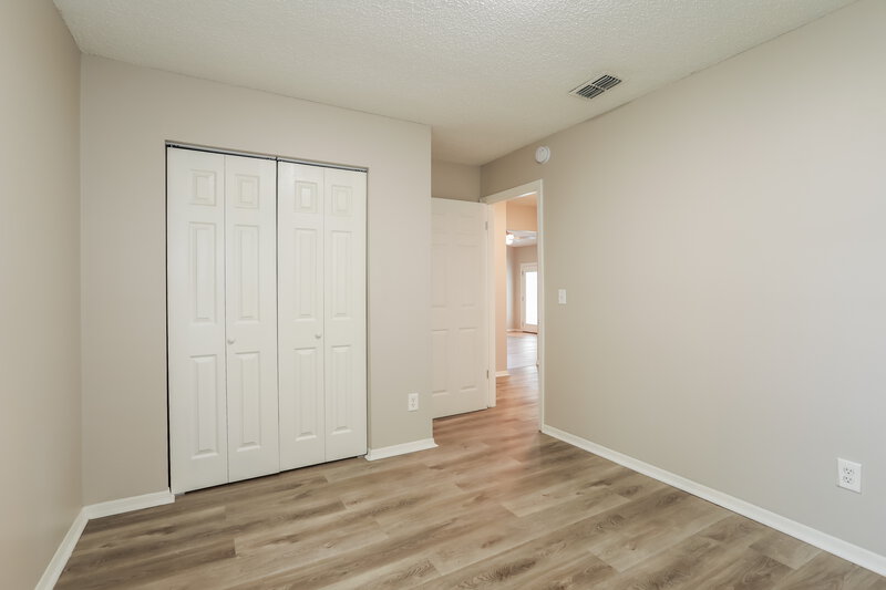 2,110/Mo, 3342 Laurel Grove N Jacksonville, FL 32223 Bedroom View