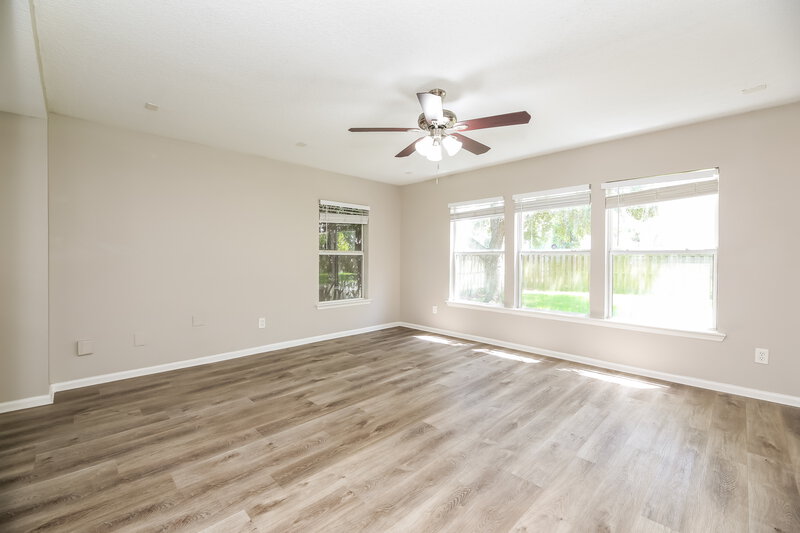 2,665/Mo, 12290 Lawson Creek Dr Jacksonville, FL 32218 Living Room View 2