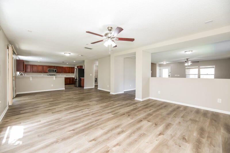 2,665/Mo, 12290 Lawson Creek Dr Jacksonville, FL 32218 Living Room View 3